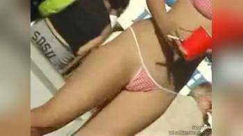 video of Hot chicks in Bikini
