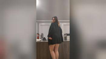 video of Spreading her ass in the office