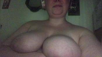video of I am so horny, do you like my big tits?