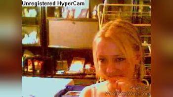 video of blonde webcam girl flashing