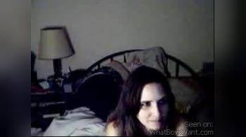 video of Woman using vibrator on cam