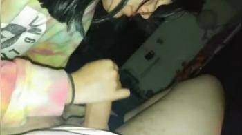 video of GF sucking off her boyfriend in dorm room