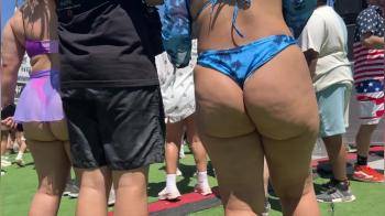 video of Some thick girl at a rave show