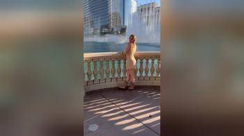 video of dared to flash in front of the bellagio