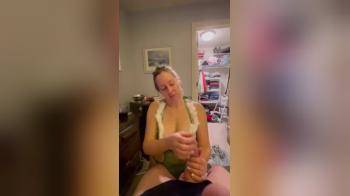 video of Xmas present lingerie blowjob
