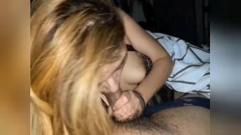 video of gf sucking bf dick