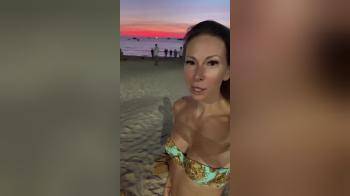 video of lisarulit on the beach