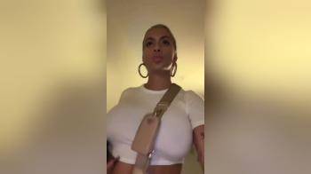 video of blonde verses brunette, tits always win