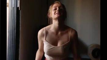 video of No Bra Sexy Tits Bouncing