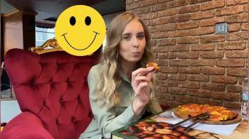 video of Slut in pizza restaurant
