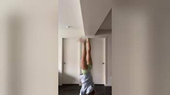 video of flexible hips go eat it