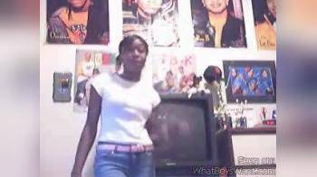 video of  	 blackgirlexposesherbodyonwebcam