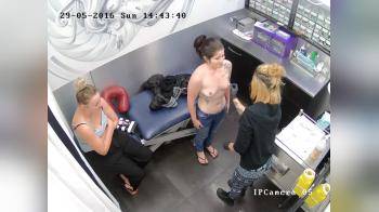 video of Tattooed women gets nipples pierced