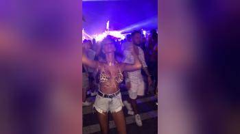 video of bolt on tits clubbing