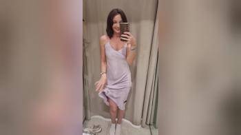 video of cutie posing in the dressing room