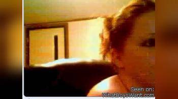 video of Webcam girl flashing