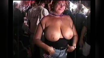 video of Big Tit Mardi Gras Flash