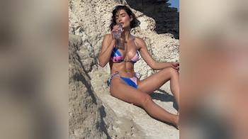 video of hot body at beach