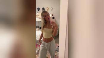 video of Hot girl in the mirror