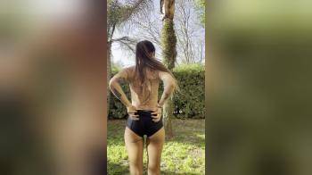 video of Bikini Booty Tattooed Girl