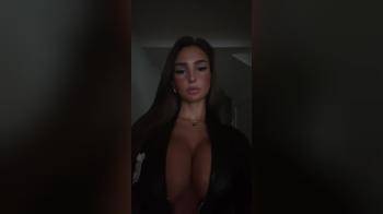 video of tits bigger than her head