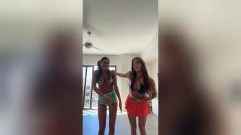 video of hot bouncy tits dancing