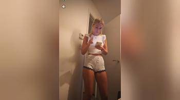 video of Sexy daughter dancing shorts