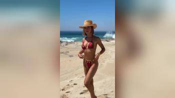 video of hot body red bikini