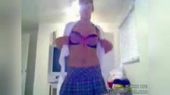 video of School Girl Strip on Cam