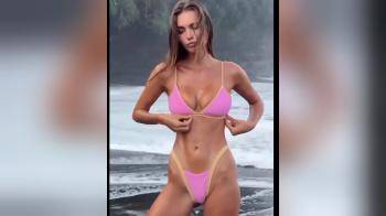 video of hot body pink bikini