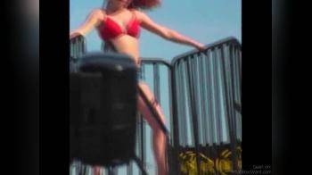 video of Redhead dancing...