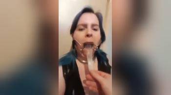 video of Sling shot cum shot