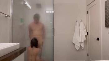 video of Amateur couple shower sex