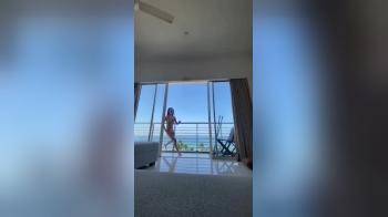 video of A funny jumping pussy
