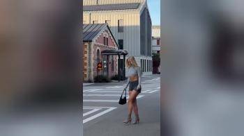 video of Sugar Dime has nice legs