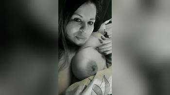 video of she likes her tits
