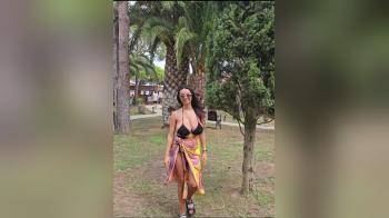 video of she always bring attention