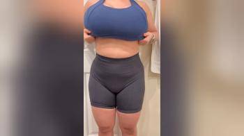 video of MILF shaking giant tits 2