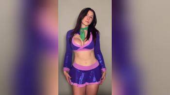 video of Velma Scooby Doo Cosplay