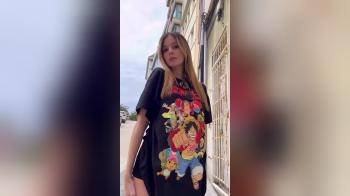 video of she loves her toned ass