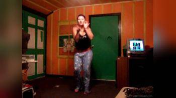 video of Emog girl Dancing toxic