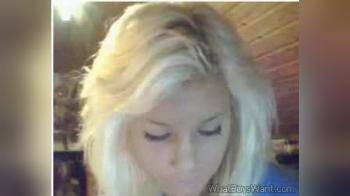 video of very hot blond on cam