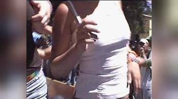 video of droppin em out in the car