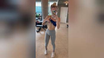 video of gym outfit breast flash