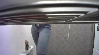video of Hot cousin getting ready to shower