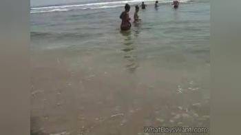 video of Amateur Beach 03