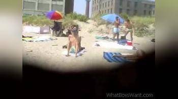 video of Amateur Beach 04