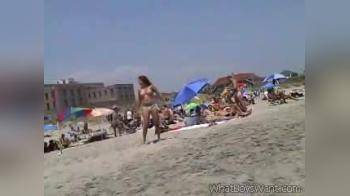 video of Amateur Beach 01
