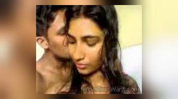 video of indian girl blows