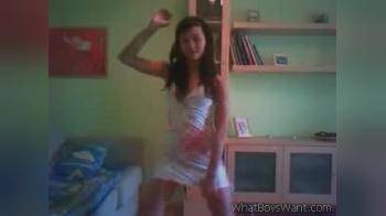 video of Girl Dancing in Webcam